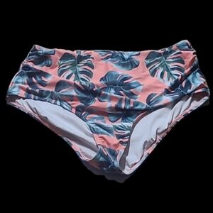 WOMAN'S LEAF SWIM BOTTOMS